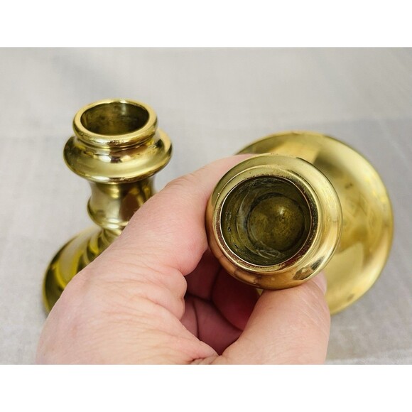 VTG Virginia Metalcrafters Brass Candlesticks Set of 2 – 3” Tall USA Made - Picture 9 of 12